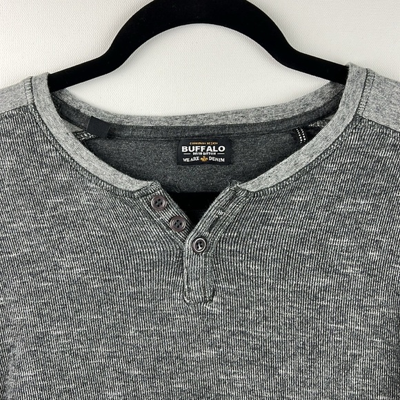 Buffalo Men's Grey Long Sleeve Henley size large - Picture 3 of 12